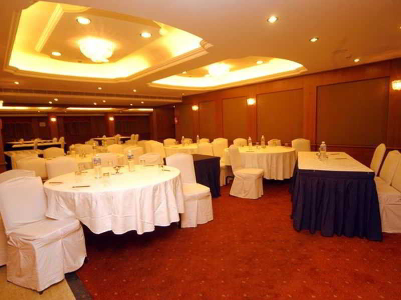 Aj International Hotel Bangalore Eksteriør billede
